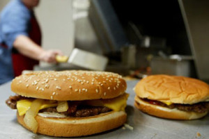 Copii Sanatosi intr-o Lume Fast Food