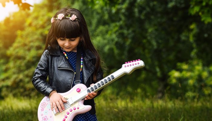 Muzica si beneficiile ei pentru copii